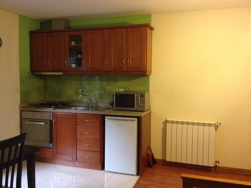 Casa Ribom Lägenhet Geres Exteriör bild